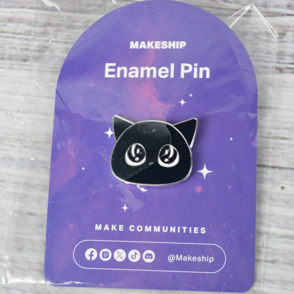 MAKESHIP Gracie Enamel Pin By Purr.In.Ink SOLD OUT NEW READ - Picture 6 of 6